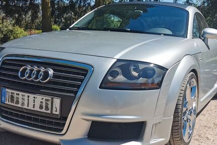 Audi TT 146.000 km 8.400 &euro; Taunusstein 65232