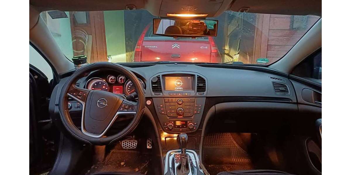 Opel Insignia 273.000 km 3.200 &euro; Mörfelden-Walldorf 64546