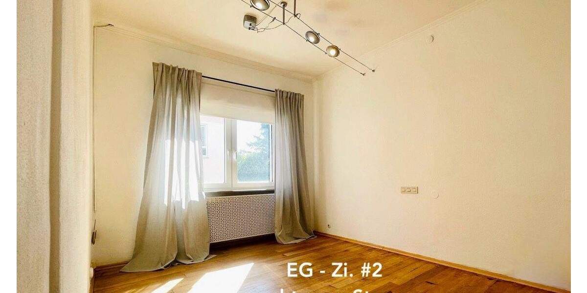 Einfamilienhaus Steinbach - 7 Zimmer, 170 m&sup2;, 590.000&euro; | Angebot:25727540