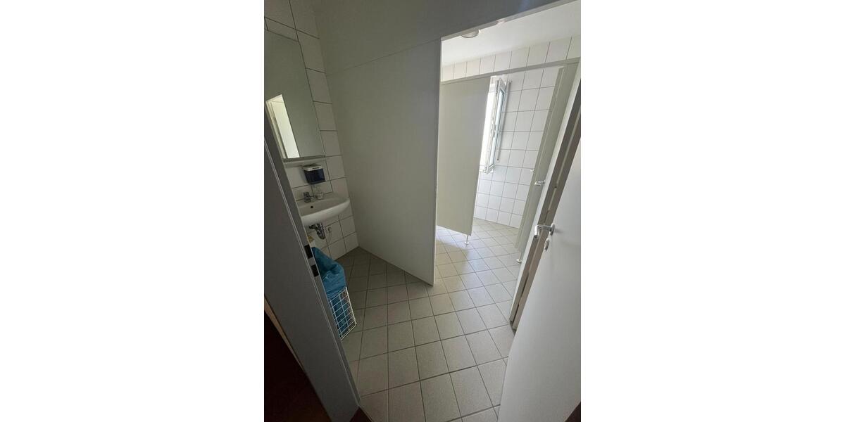 Gewerbeobjekt Wiesbaden Mainz-Amöneburg - 1.800&euro; | Angebot:25175377