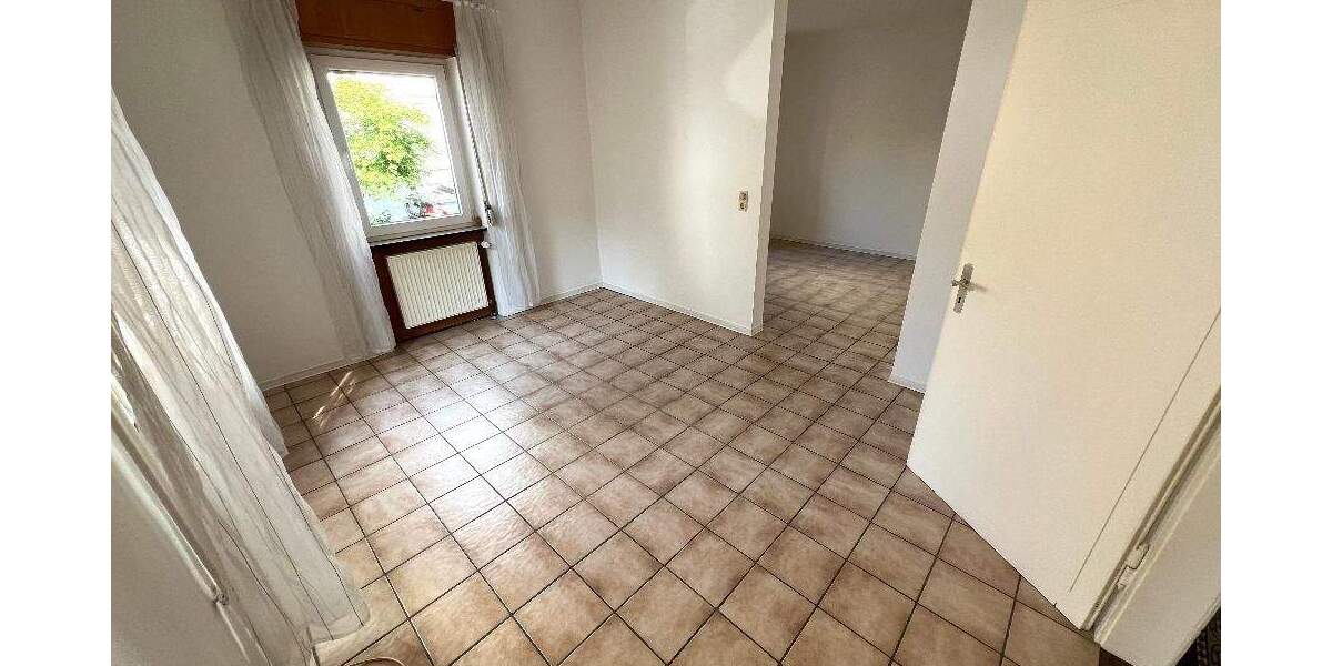 Einfamilienhaus Mainz Mombach - 4 Zimmer, 100 m&sup2;, 400.000&euro; | Angebot:25745880