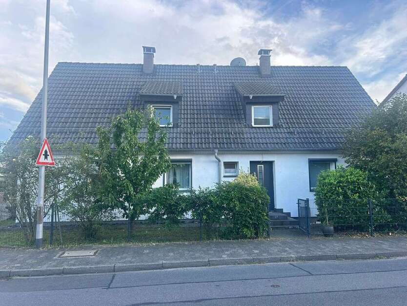 Haus zum Kaufen in Raunheim 555.000 € 120 m² 4 zimmer