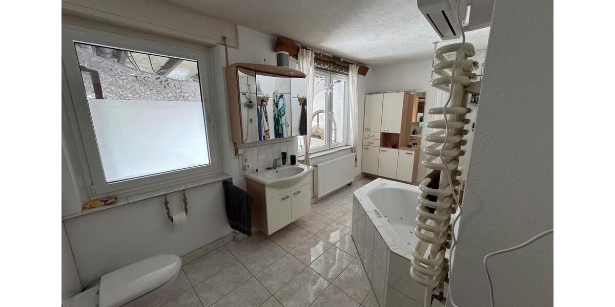 Freistehendes Einfamilienhaus 130m2 in Engenhahn Wildpark 4.5 zimmer