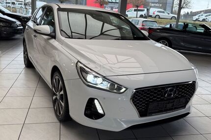 Hyundai i30 68.000 km 16.750 &euro; Mainz 55120