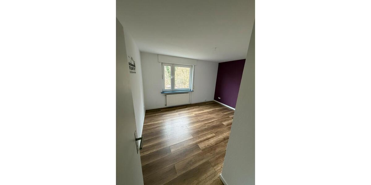 Erdgeschoßwohnung Hofheim am Taunus - 3 Zimmer, 67 m&sup2;, 1.100&euro; | Angebot:24842780