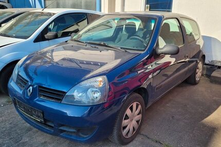 Renault Clio 296.586 km 2.000 &euro; Hattersheim 65795
