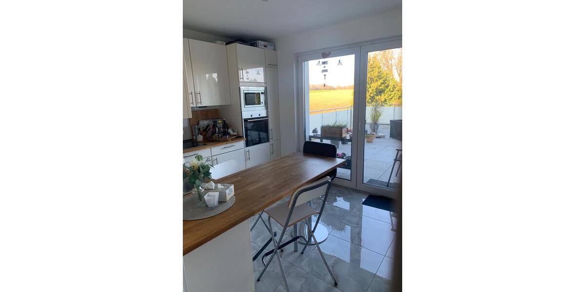 Etagenwohnung Mainz Ebersheim - 4 Zimmer, 152 m&sup2;, 1.900&euro; | Angebot:25152219