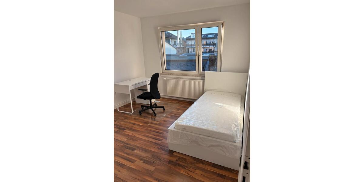 Etagenwohnung Mainz Oberstadt - 4 Zimmer, 75 m&sup2;, 1.600&euro; | Angebot:26405789