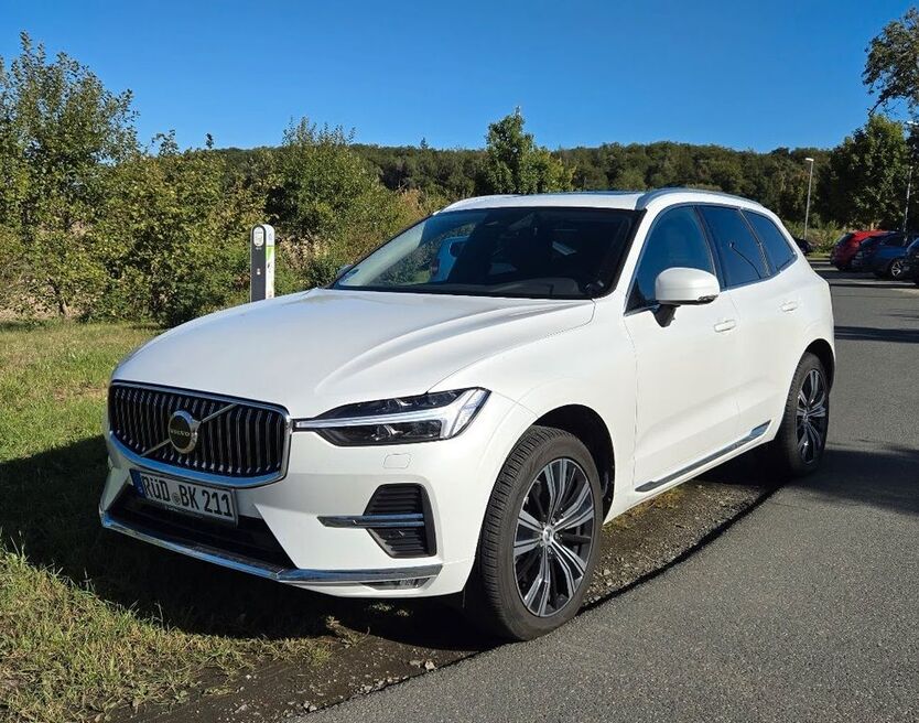 Volvo XC60 33.000 km 38.600 € Hünstetten 65510