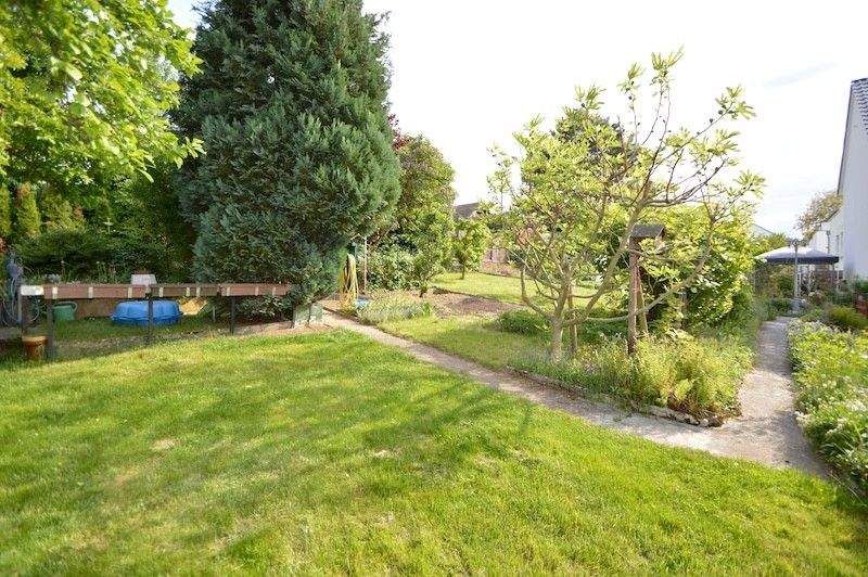 Einfamilienhaus Mainz / Marienborn Marienborn - 9 Zimmer, 194 m&sup2;, 749.000&euro; | Angebot:23982854