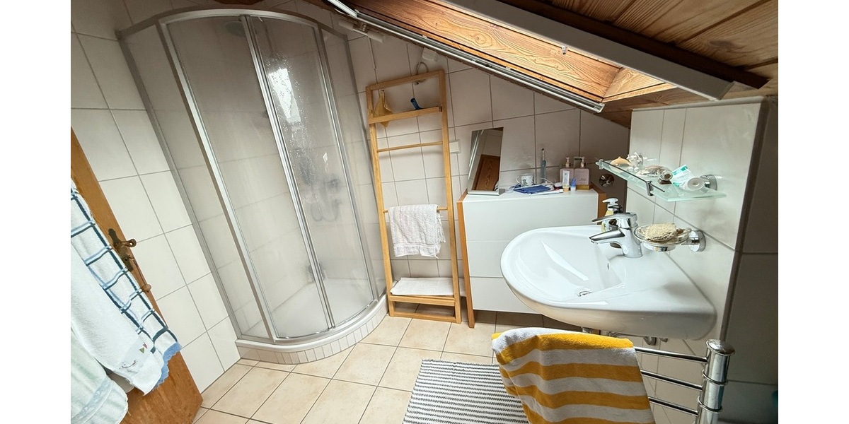 Kelkheim: Individuelles Architektenhaus in toller Villenlage - Einfamilienhaus Kelkheim | Angebot:24810403