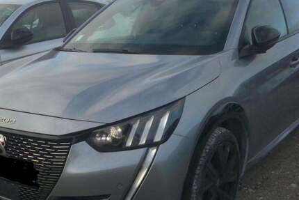 Peugeot 208 20.927 km 14.980 &euro; Rüsselsheim 65428