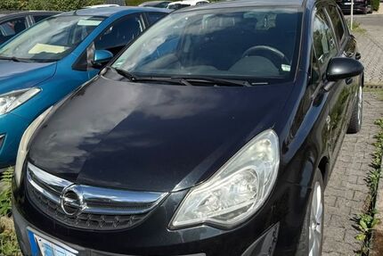 Opel Corsa 144.000 km 3.200 &euro; Hattersheim 65795