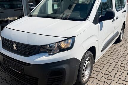 Peugeot Partner 43.000 km 9.590 &euro; Rüsselsheim 65428