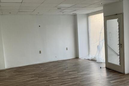 Vermietung Laden oder Büroflächen in Bad Camberg zimmer