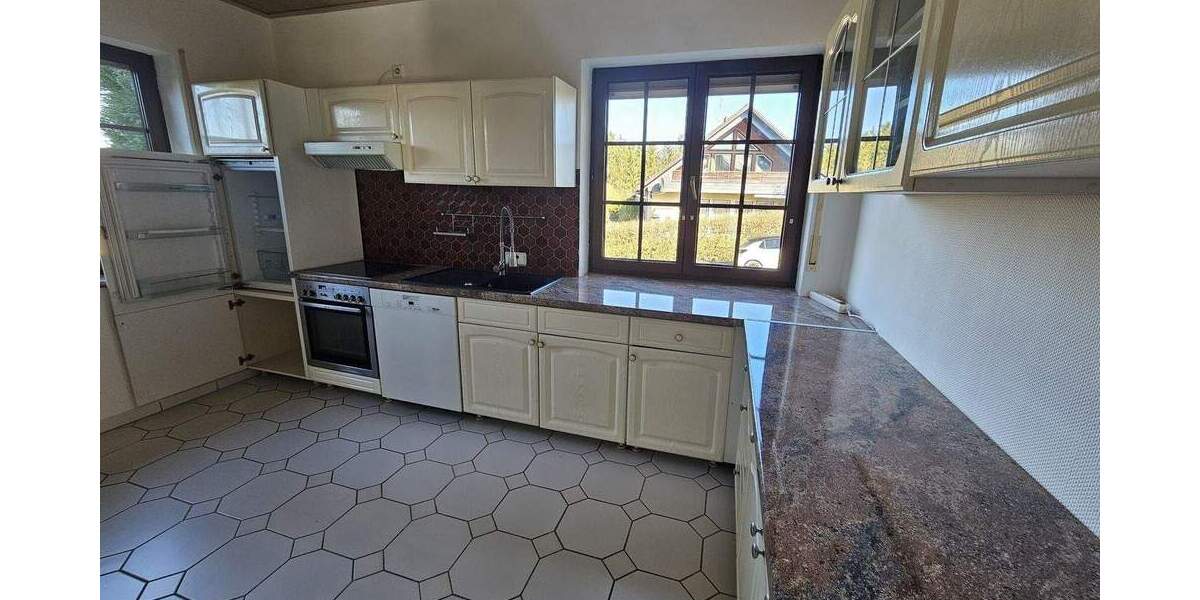 Mehrfamilienhaus, Wohnhaus Hohenstein Breithardt - 4 Zimmer, 140 m&sup2;, 1.250&euro; | Angebot:24565862