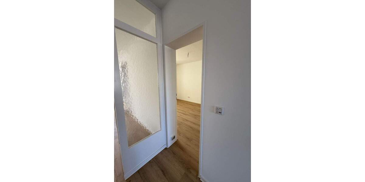 Etagenwohnung Rüsselsheim am Main Rüsselsheim - 2 Zimmer, 77 m&sup2;, 1.050&euro; | Angebot:25372133