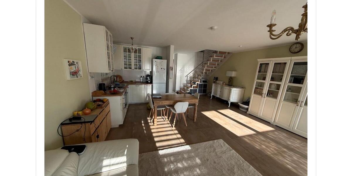 Maisonettenwohnung Wiesbaden Schierstein - 3 Zimmer, 103 m&sup2;, 1.850&euro; | Angebot:26270779