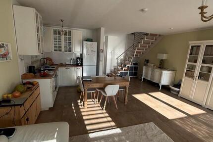 Wohnung Wiesbaden Schierstein - 3 Zimmer, 103 m&sup2;, 1.850&euro; | Angebot:26270779