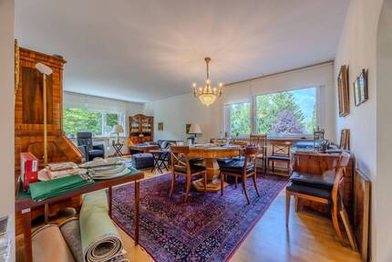 Lichtdurchflutete 3-Zimmer-Wohnung mit guter Aufteilung und Südbalkon in Kronberg-Schönberg! 3 zimmer