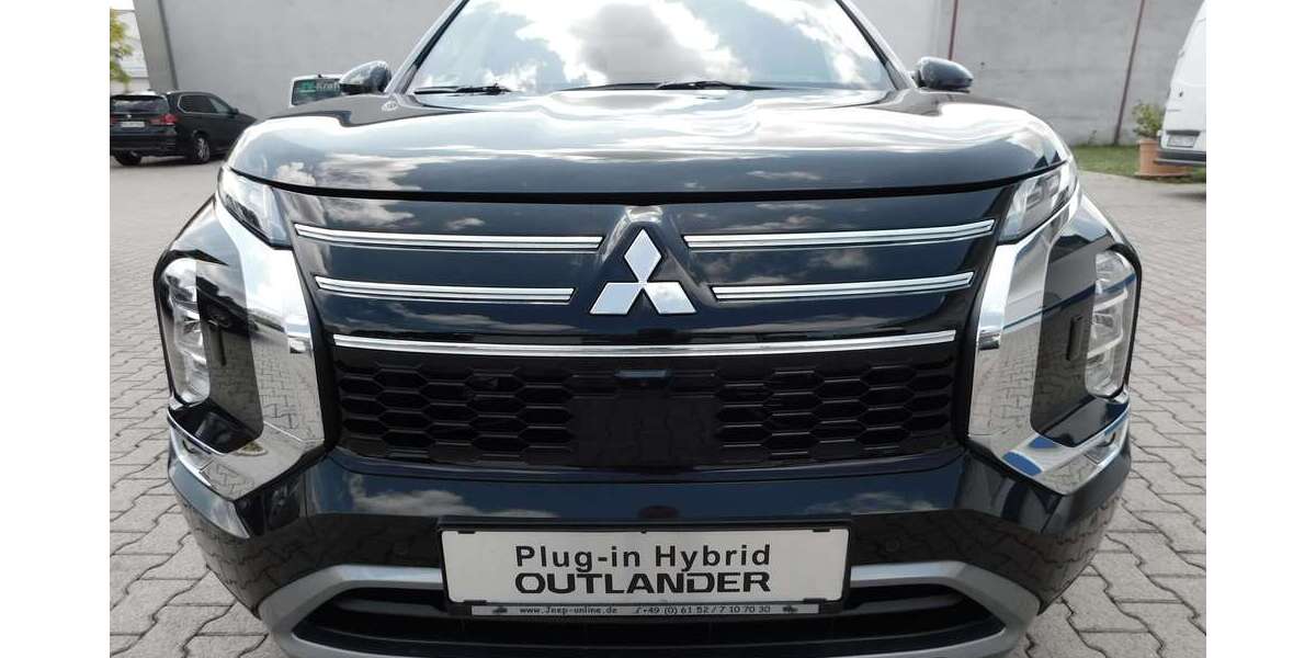Mitsubishi Outlander 8.500 km 47.990 &euro; Groß-Gerau 64521