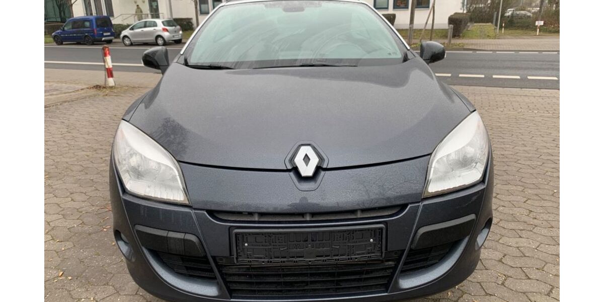 Renault Megane 41.964 km 8.299 &euro; Mainz-Kastel 55252