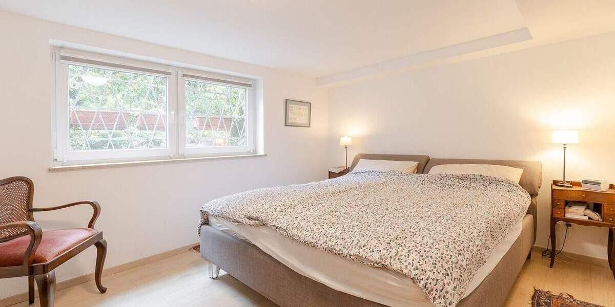 Reihenendhaus Frankfurt am Main Praunheim - 7 Zimmer, 160 m&sup2;, 1.050.000&euro; | Angebot:24027281