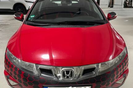 Honda Civic 195.000 km 3.900 &euro; Rüsselsheim 65428