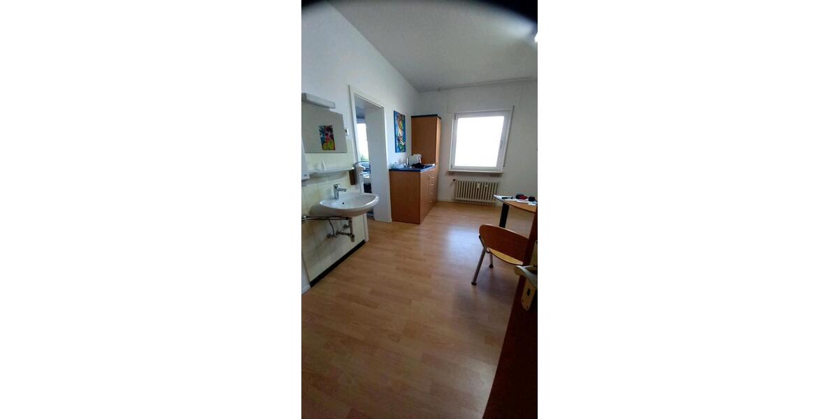 Etagenwohnung Hofheim am Taunus - 4 Zimmer, 88 m&sup2;, 1.320&euro; | Angebot:26677551