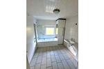 Etagenwohnung Wiesbaden Schierstein - 3 Zimmer, 136 m&sup2;, 1.350&euro; | Angebot:26144921