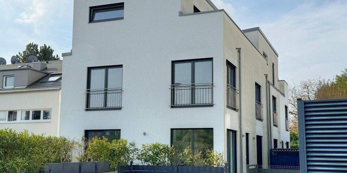 Doppelhaushälfte Kronberg im Taunus Oberhöchstadt - 5 Zimmer, 187 m&sup2;, 1.020.000&euro; | Angebot:25686325