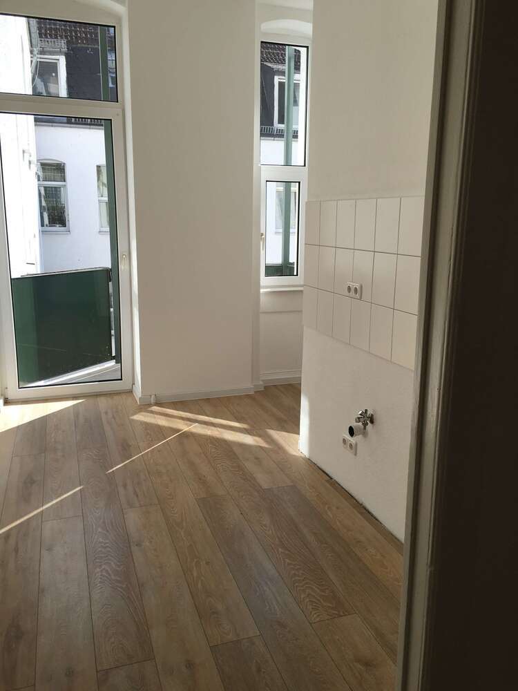 Wohnung zum Mieten in Wiesbaden 870 € 64.91 m²