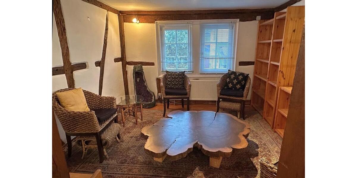 Reihenhaus Königstein im Taunus - 9 Zimmer, 170 m&sup2;, 2.300&euro; | Angebot:25352064