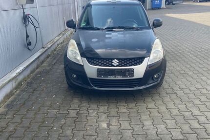 Suzuki Swift 209.000 km 2.499 &euro; Wiesbaden 65201