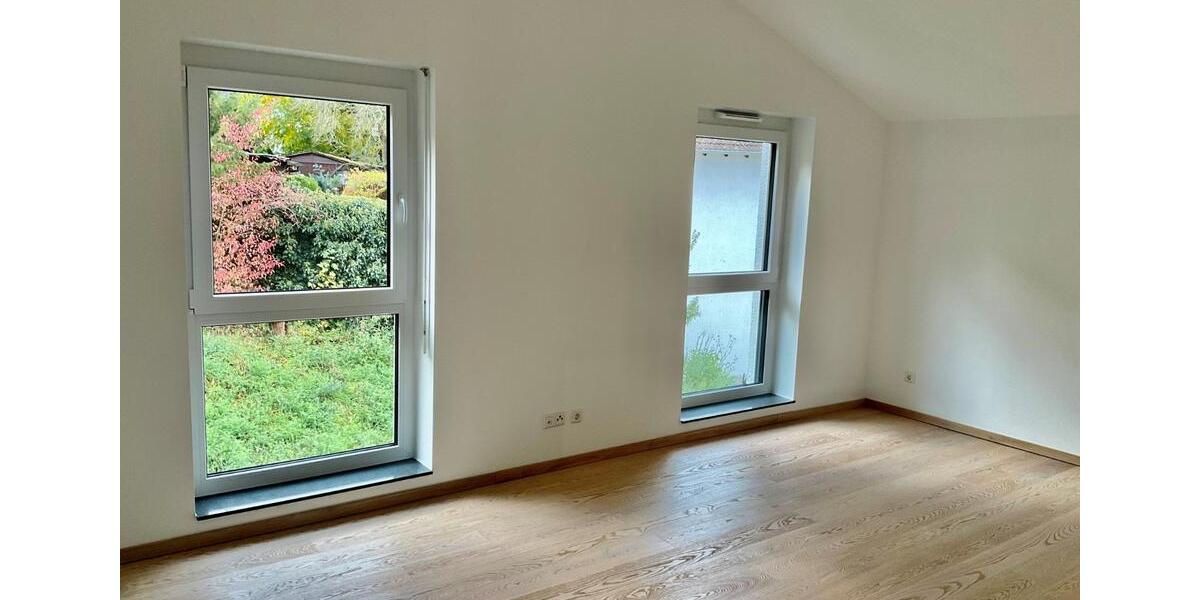 Reihenhaus Bad Schwalbach - 5 Zimmer, 130 m&sup2;, 1.430&euro; | Angebot:24550151