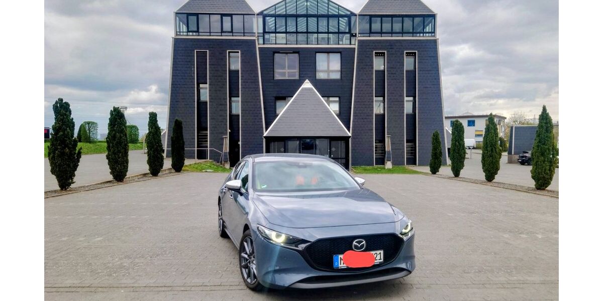 Mazda 3 29.000 km 18.950 € Mainz 55116