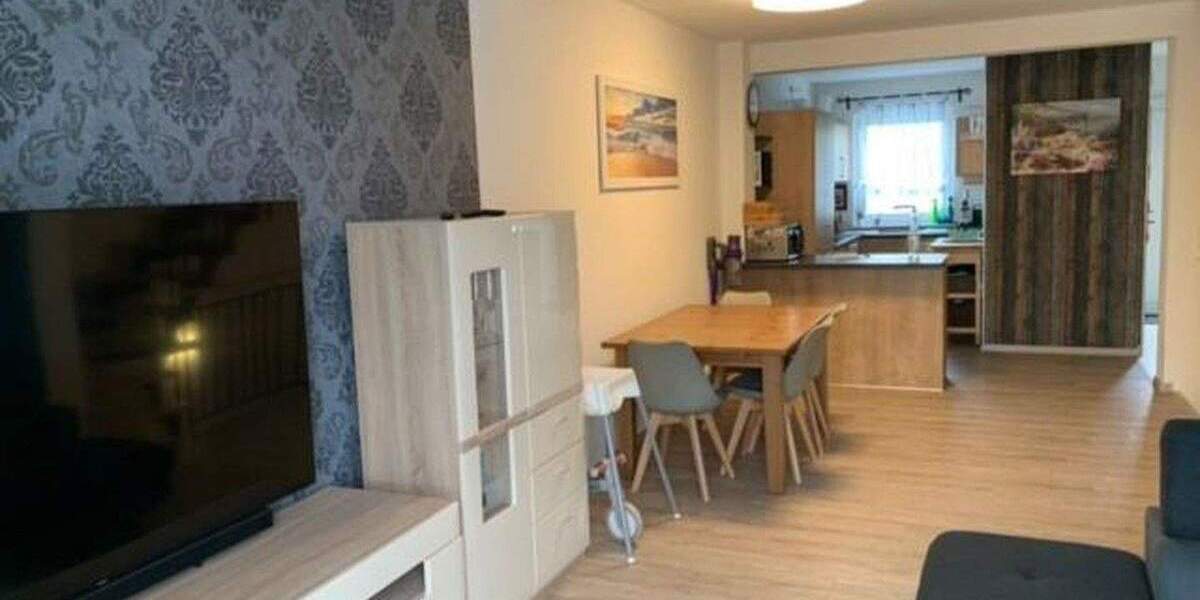 Reihenmittelhaus Frankfurt am Main Praunheim - 5 Zimmer, 120 m&sup2;, 3.000&euro; | Angebot:25108223