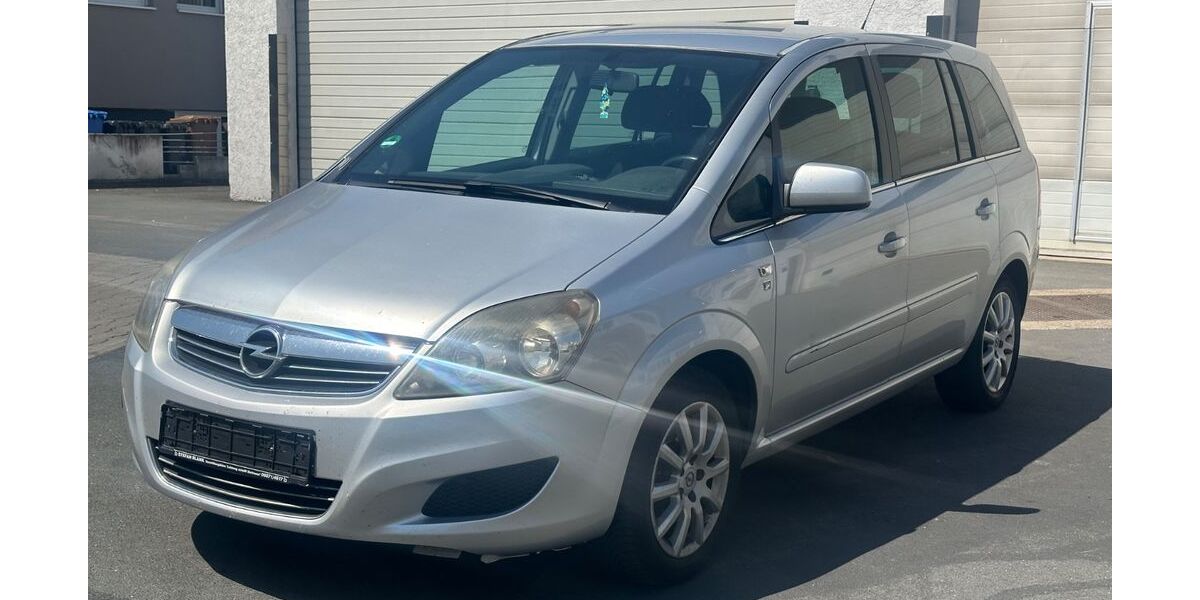 Opel Zafira 244.000 km 1.900 &euro; kelkheim 65779