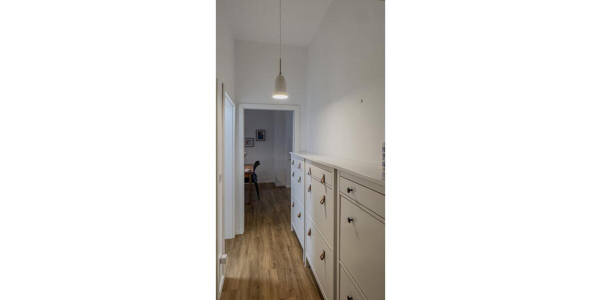 Etagenwohnung Wiesbaden Mainz-Kastel - 4 Zimmer, 105 m&sup2;, 1.810&euro; | Angebot:25655281