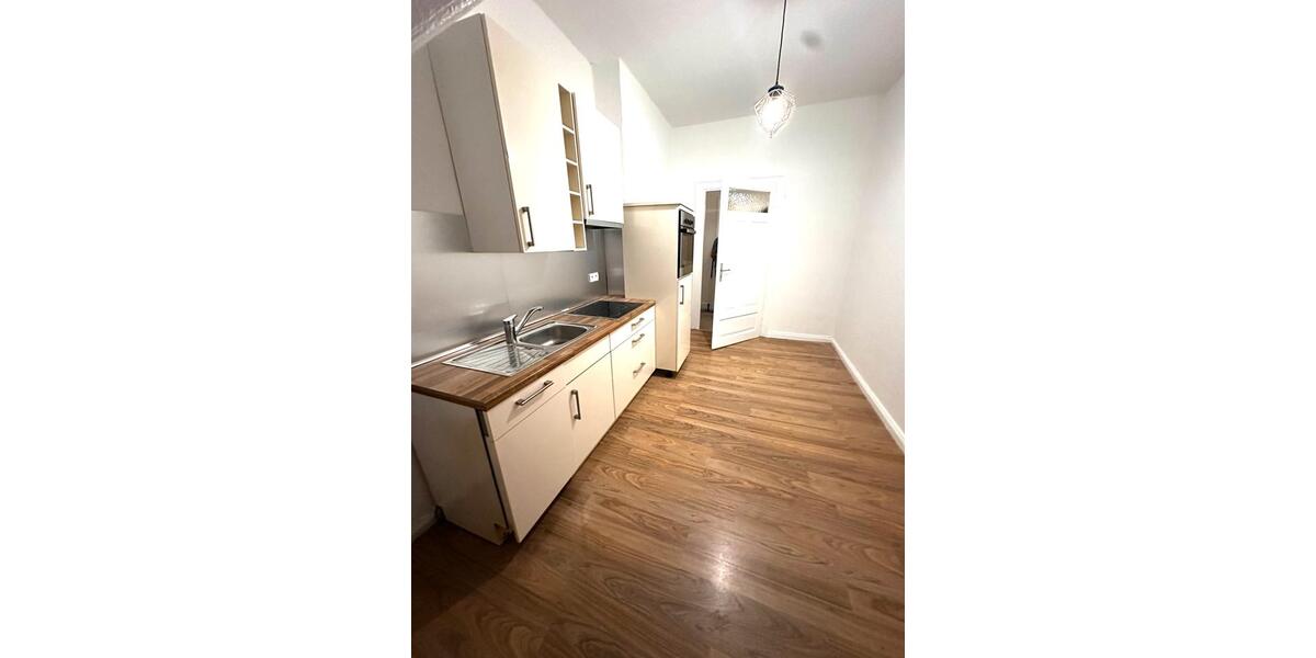 Dachgeschoßwohnung Wiesbaden Bierstadt - 3 Zimmer, 71 m&sup2;, 1.200&euro; | Angebot:26346554