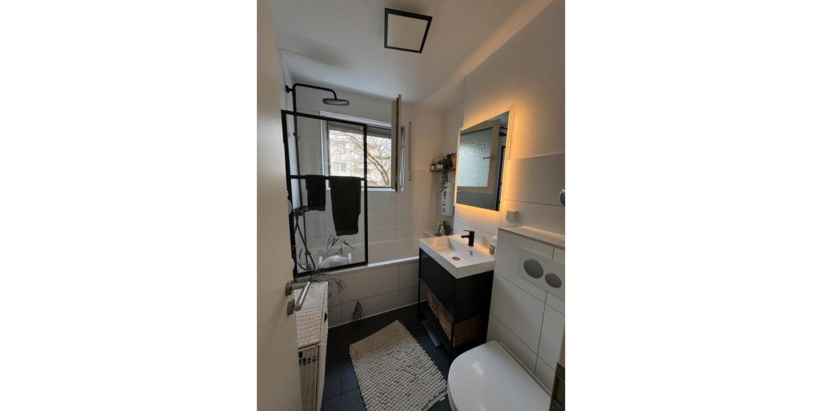 Erdgeschoßwohnung Wiesbaden Biebrich - 3 Zimmer, 69 m&sup2;, 300.000&euro; | Angebot:26848102