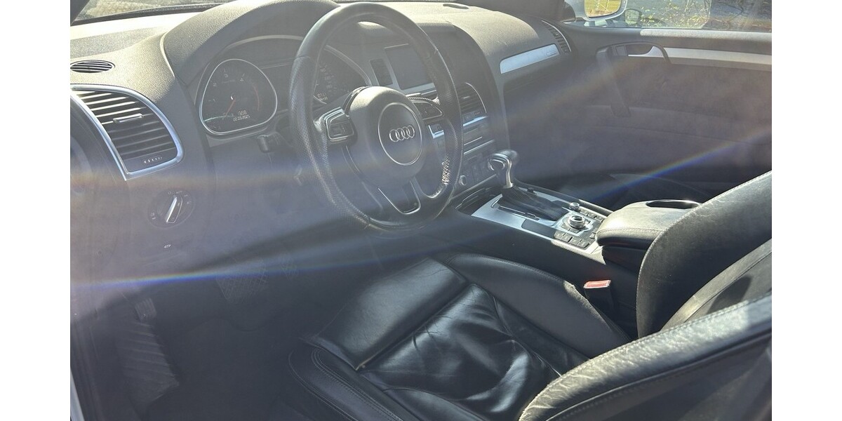 Audi Q 7 186.000 km 22.900 € Wiesbaden 65183