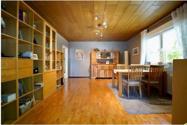 Maisonettenwohnung Hochheim am Main - 6 Zimmer, 163 m&sup2;, 1.800&euro; | Angebot:26251588