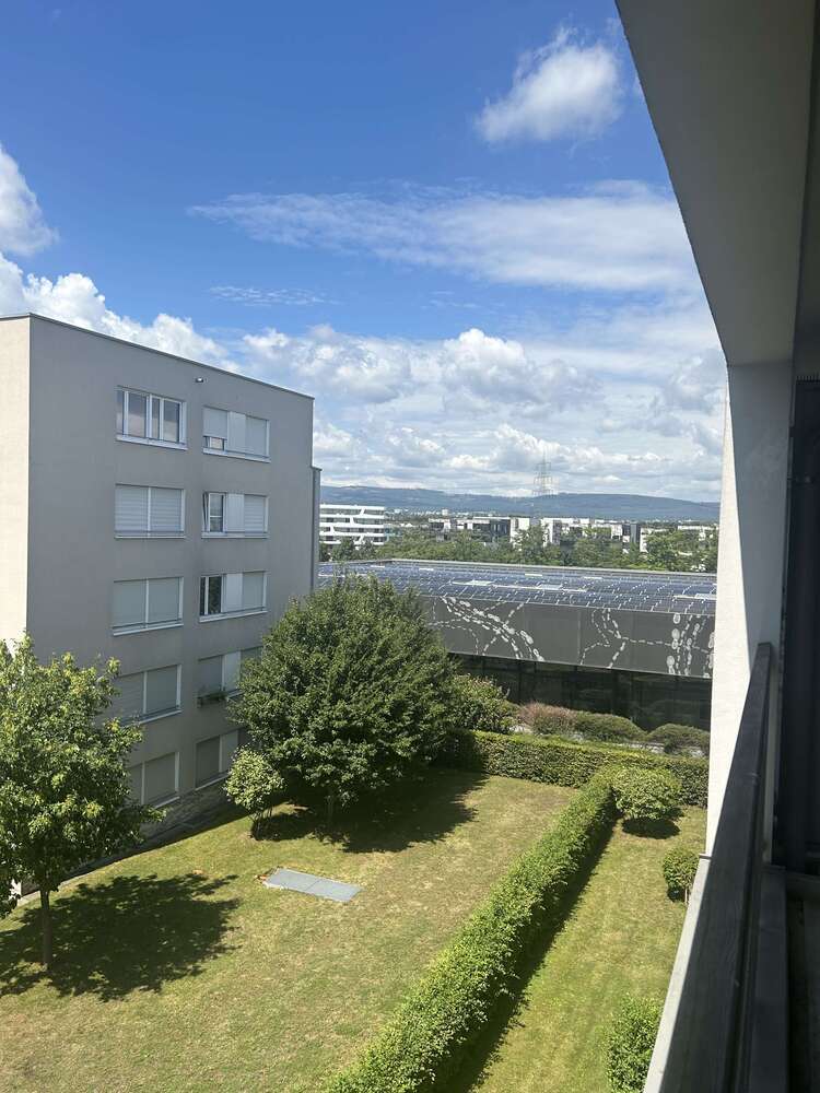 Wohnung zum Mieten in Frankfurt am Main 1.436,40 € 95.76 m²