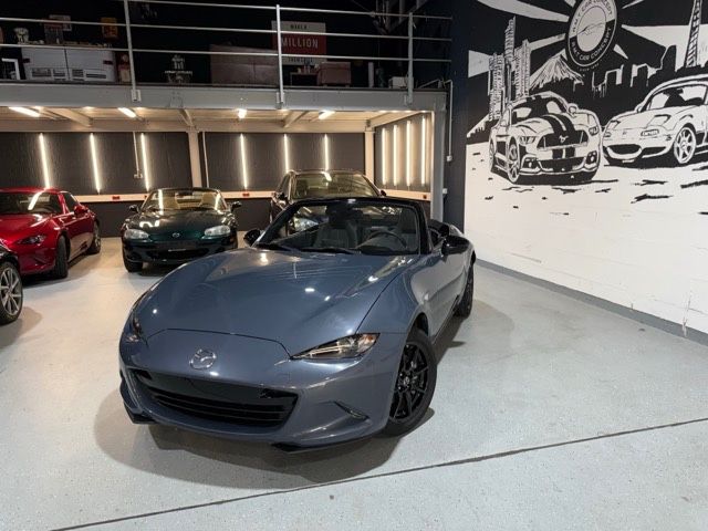 Mazda MX-5 28.870 km 23.900 € Eddersheim 65795
