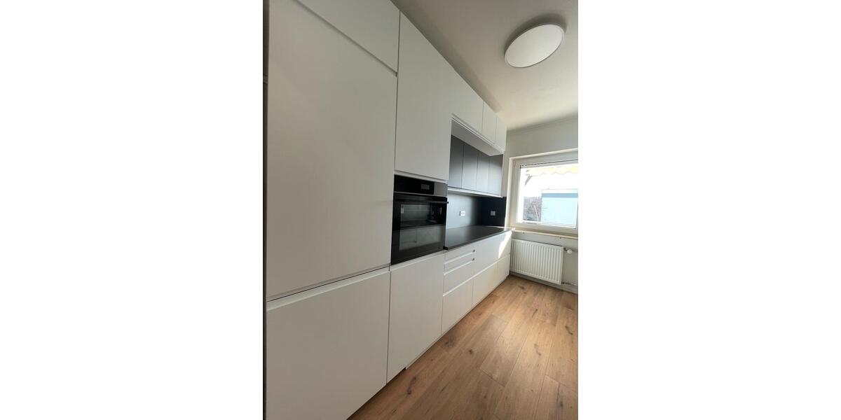 Etagenwohnung Wiesbaden Südost - 3 Zimmer, 86 m&sup2;, 1.490&euro; | Angebot:25088074