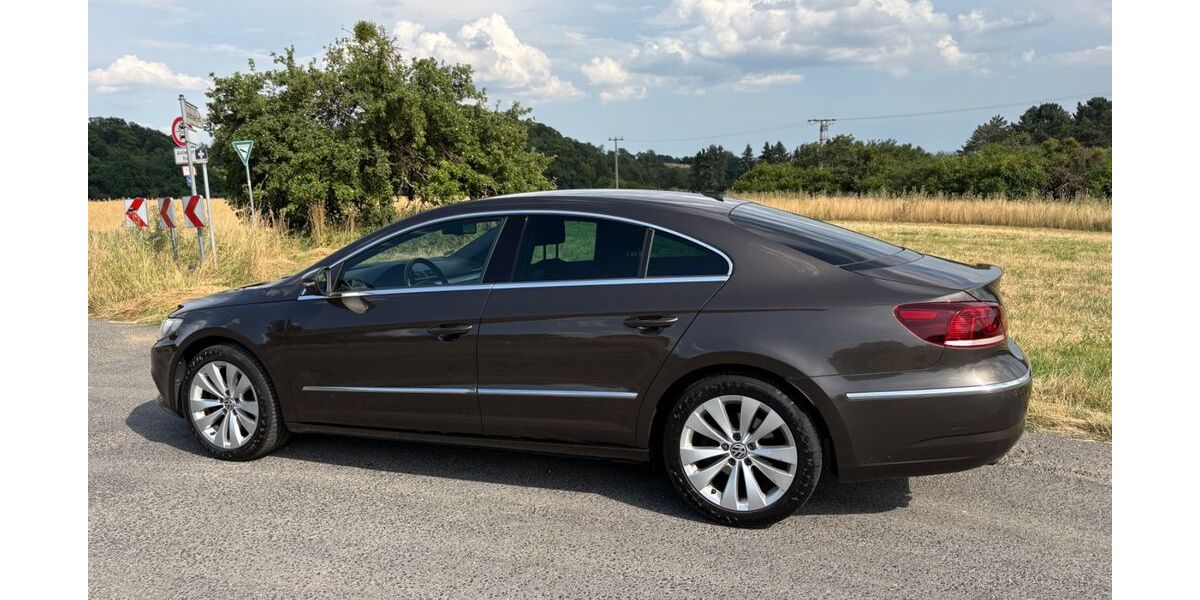 VW CC 143.046 km 10.980 &euro; Wiesbaden 65207