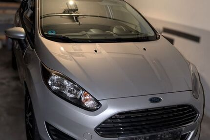 Ford Fiesta 127.817 km 5.100 € Hohenstein 65329