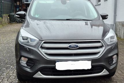 Ford Kuga 112.000 km 13.000 &euro; Hünstetten 65510