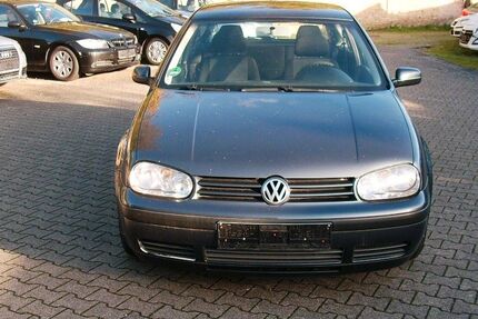 VW Golf 286.000 km 1.299 &euro; Wiesbaden 65187